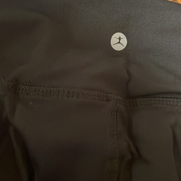 Danskin black salt performance leggings small - Picture 3 of 5